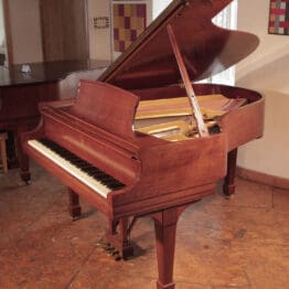 Steinway Flügel Modell L