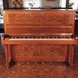 Steinway Klavier Modell V