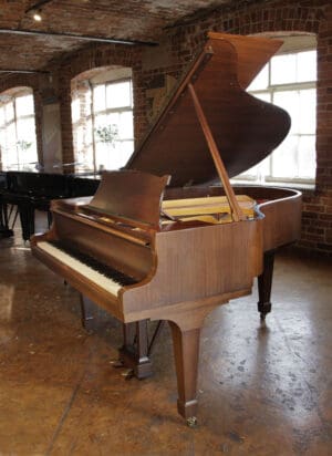 Wiederhergestelltes Steinway Modell M Flügelklavier