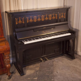 Seiler Jugendstil-Klavier 1906 – Schwarz seidenmatt mit Intarsien